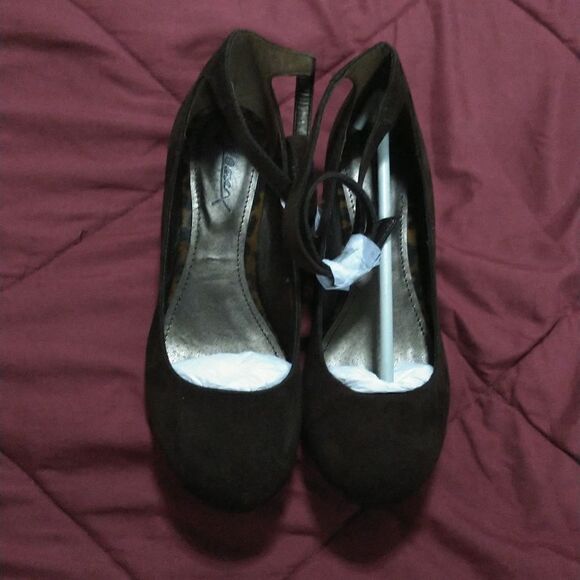 Go max brown suede small wedge heel size 7 - Picture 4 of 6